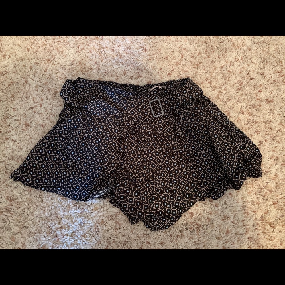 Flowy shorts